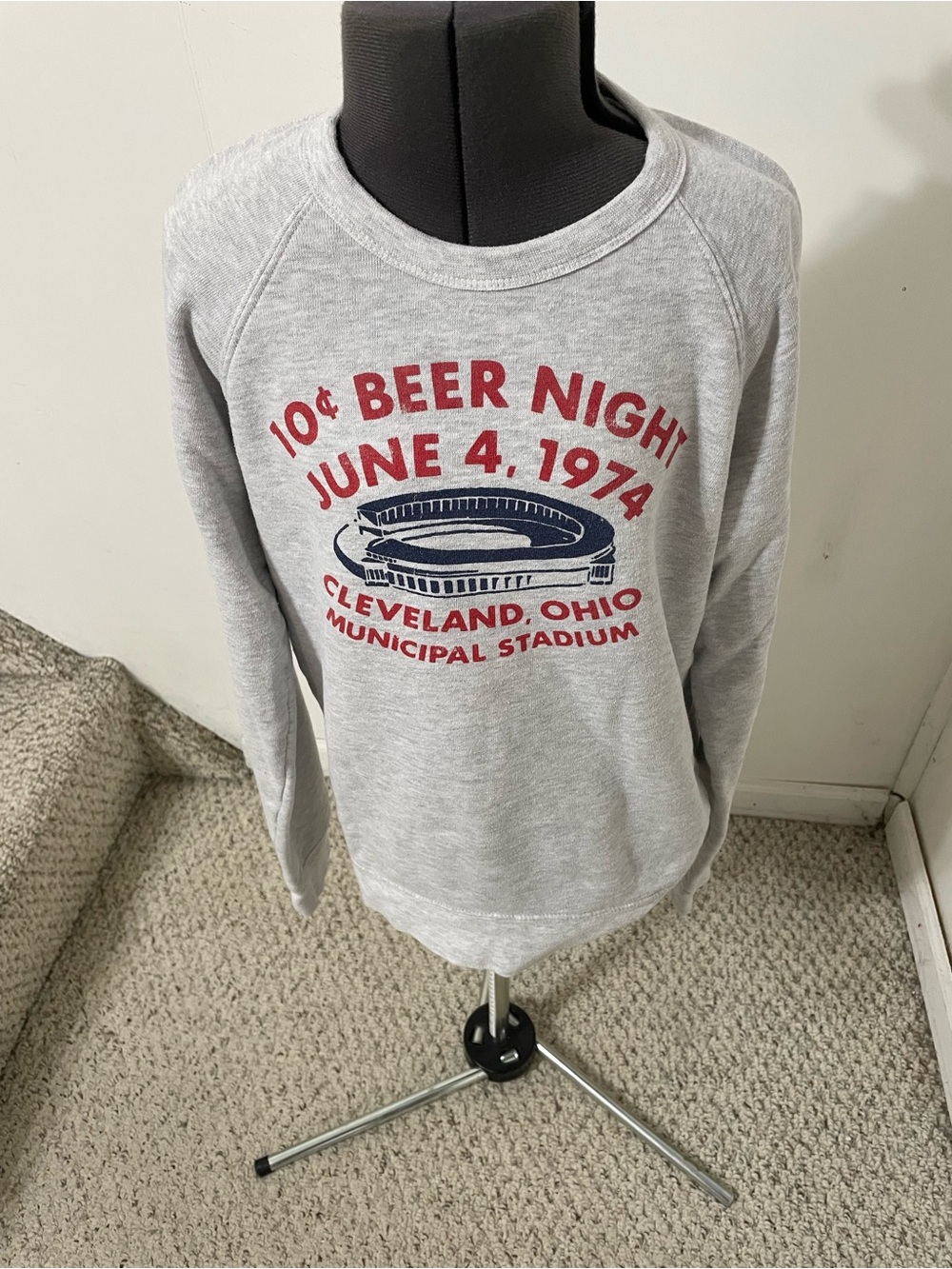 Cleveland, Ohio Vintage Style Sweatshirt